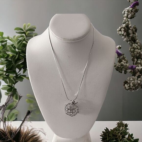 Vintage Apple Pendant Necklace Open Work Filigree Cage Clasp Opens Silver Tone. - Picture 16 of 16